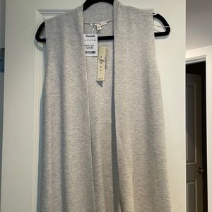 Cyrus light gray long sweater vest size small